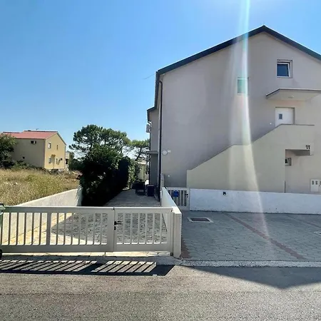 Patrik Apartament *